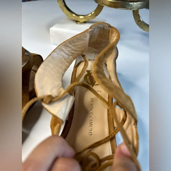 Vince Camuto VC Signature Tabor tan camel suede tassel gladiator sandal size 8 - Picture 6 of 8